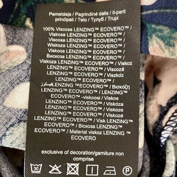 Vero Moda Floral Short Sleeve Crop Top - Picture 7 of 8